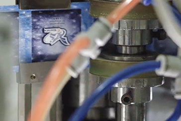 梅雨季节如何让你的衣物防霉防潮